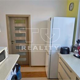 REZERVOVANÉ...Na predaj 3,5 izbový byt, Generála Svobodu, Partizánske 70 m2