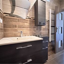 TOP LOKALITA, 2+1 IZBOVÝ BYT S BALKÓNOM, 52m2, BECKOVSKÁ ULICA, TRENČÍN