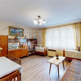 REZERVOVANÝ! 3 izbový rodinný dom v obci Čab pri Nitre s pozemkom o výmere 1452 m2