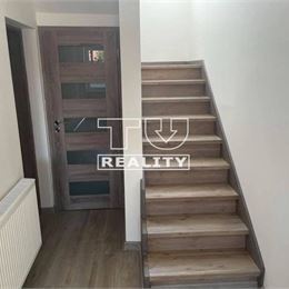 MODERNÁ NOVOSTAVBA RODINNÉHO ROMU V ŠTANDARDE S GARÁŽOU A TERASOU TRENČÍN