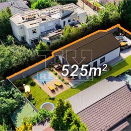 REZERVOVANÉ!! Na predaj exkluzívne v zastúpení majiteľa stavebný pozemok v tichej uličke v Ružinove, na ulici