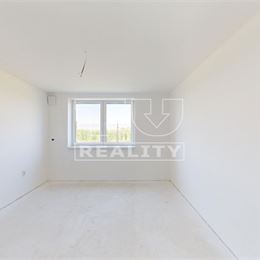 NA PREDAJ PRIESTRANNÝ BYT 4+KK S BALKÓNOM, 88m2, ŠAMORÍN - ŠÁMOT