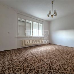 Na predaj rodinný dom vo Volkovciach, pozemok 1180 m2