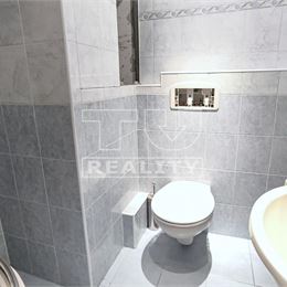Na predaj 2izbový byt s veľkým balkónom v časti Šípok mesta Partizánske,49m2