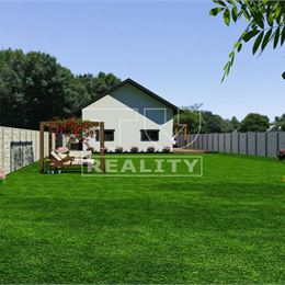 ROVINATÝ STAVEBNÝ POZEMOK, ZÁZRIVÁ, VÝMERA 1352m²