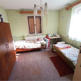 REZERVOVANÉ!!!Na predaj rodinný dom v obci Norovce s garážou a pozemkom - 2672m2