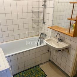 Na predaj menší 1-izbový byt Žilina-Hájik o výmere 29m2