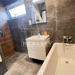TOP PONUKA: Moderný 4 izbový RD 114m2, na poz. 4á, Galanta - Kolónia