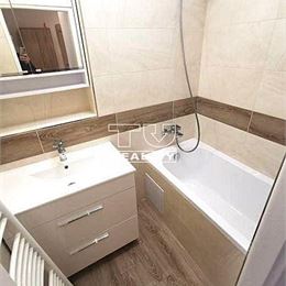 3 izbový byt 70 m2, kompletne a kvalitne zrekonštruovaný s loggiou Bratislava –Budyšínska