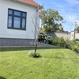 Na predaj úžasný rodinný dom /704 m2/ po úplnej rekonštrukcii v centre Lučenca.
