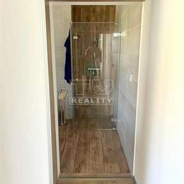 Na predaj úžasný rodinný dom /704 m2/ po úplnej rekonštrukcii v centre Lučenca.