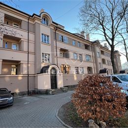 Na predaj 2-izbový byt v historickej budove, Martin - Centrum