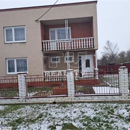 Ponúkame na predaj RD blízko Michaloviec v obci Lastomír.