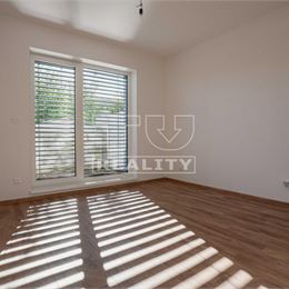 4-IZBOVÝ RODINNÝ DOM,NOVOSTAVBA,DUNAJSKÁ LUŽNÁ,400m2