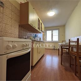 3+1 IZBOVÝ BYT 74 m2 S LODŽIOU RYBANY