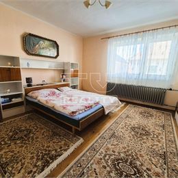 Exkluzívne na predaj rodinný dom v Machuliciach, pozemok 1800 m2