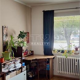 Na predaj 3-izbový byt, Martin - Ľadoveň
