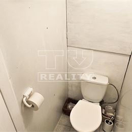 REZERVOVANÝ! Na predaj 1 izbový byt v peknej lokalite na Novomeského ul. s výmerou 38 m2