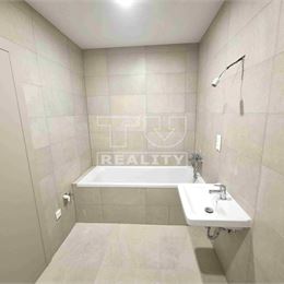 TUreality ponúka veľkometrážny 3i byt v Ružinove, Trnavská cesta, 124m2, tehla, garáž.
