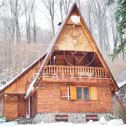 Útulná Rekreačná chata v nádhernom prostredí Dúbravky v kat. území obce Oslany.