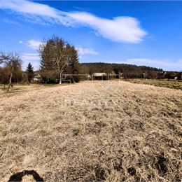Stavebný pozemok, 611 m2, Svinia