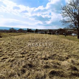Stavebný pozemok, 611 m2, Svinia