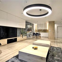 Luxusný 2-izbový byt v Bratislave s dvoma loggiami a parkovacím miestom – ideálny pre moderný život!, BA -