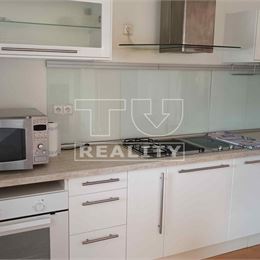 TUreality ponúka veľkorysý 3i byt v Ružinove, Haburská ul., tehla, parking, 110 m2.