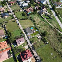 Pozemok s územným rozhodnutím na výstavbu RD v Nitre časť Šúdol s výmerou 600 m2