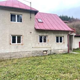 ZNÍŽENÁ CENA - RODINNÝ DOM, VEĽKÉ ROVNÉ , POZEMOK 1932m2