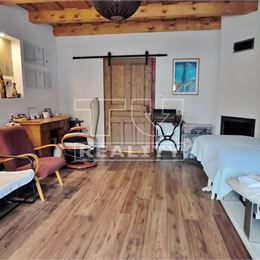 Rodinný dom v historickej časti Modry – skvelá investícia s potenciálom a prírodou na dosah! 242 m²