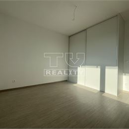 Krásny čiastočne zariadený 2i byt s balkónom v novostavbe Ovocné sady v Ružinove, 46,5 m2