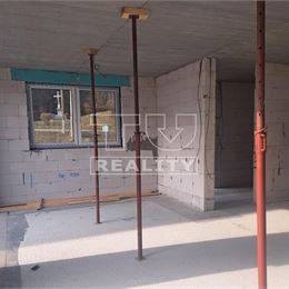 Ponúkame na predaj RD na pozemku o rozlohe 1080 m2, v stave Novostavba v obci Kochanovciach len necelé 4 km