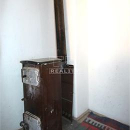 Predaj- rodinný dom s pozemkom 953m2, Liptovská Lúžna