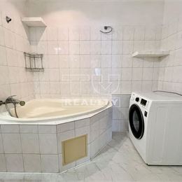3+1,exkluzívny predaj 73m2 byt, centrum Ružomberok