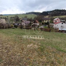 REZERVOVANE. STAVEBNÝ POZEMOK V OBCI DOLNÝ LIESKOV, 1279m2