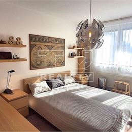 Pohodlný 2 izbový byt 58 m2, v tehlovej novostavbe s hlbokým balkónom Bratislava – Petržalka