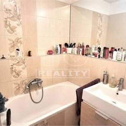 Pohodlný 2 izbový byt 58 m2, v tehlovej novostavbe s hlbokým balkónom Bratislava – Petržalka