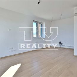 Krásny 2i byt s balkónom v obľúbenej lokalite v Pezinku, 52,65 m2