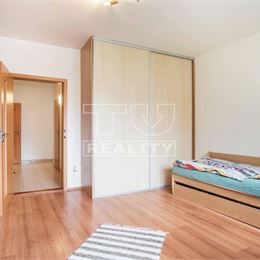 3-izbový byt s loggiou na sídlisku JUH, Nové Zámky – 61,38m2