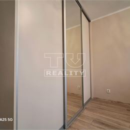 4-IZBOVÝ BYT HLOHOVEC 82m2