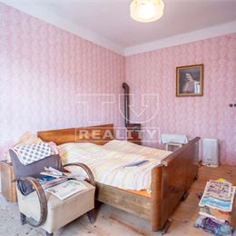 REZERVOVANÝ MALÝ RODINNÝ DOMČEK 197m2 NA POZEMKU 366m2, MORAVSKÉ LIESKOVÉ