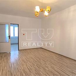 Znížená cena!Na predaj 3,5 izbový byt vo vyhľadávanej lokalite mesta Partizánske,73m2