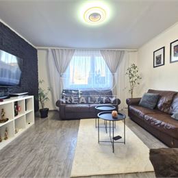 Rezervované!!!Na predaj štýlový 4 izbový rodinný dom na pozemku 600 m2 Dvorany nad Nitrou