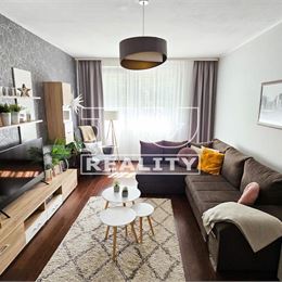 TUreality ponúka na predaj krásny a veľký 2i byt v na sídlisku Západ vo Zvolene o výmere 62 m²