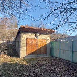 Nová cena:Rodinný dom a 1200m2 pozemok