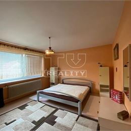 Rodinný dom , pozemok 360m2, Dolný Kubín