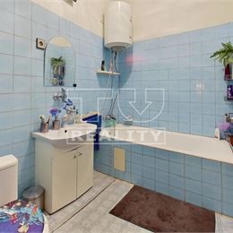 Rodinný dom , pozemok 360m2, Dolný Kubín