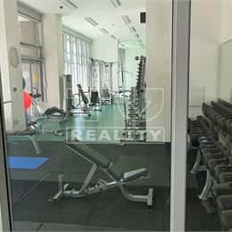 Slnečný 3-izbový byt s výhľadom Ružinov-Tri Veže 85m2