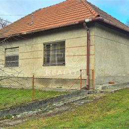 Znížená cena. Na predaj dom v obci Kostoľany pod Tribečom